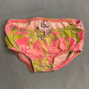 Vintage Lilly Pulitzer bloomers — pink and green palm trees with elephants.